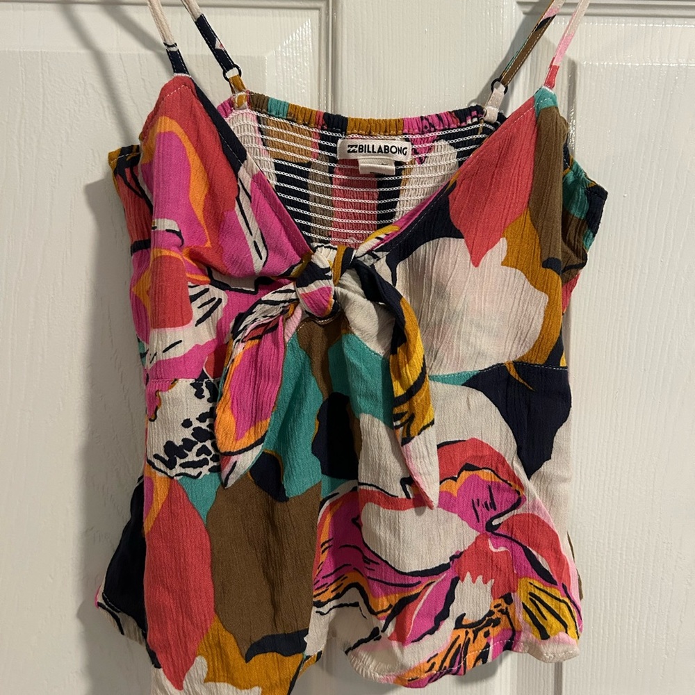 Billabong tie front tank top